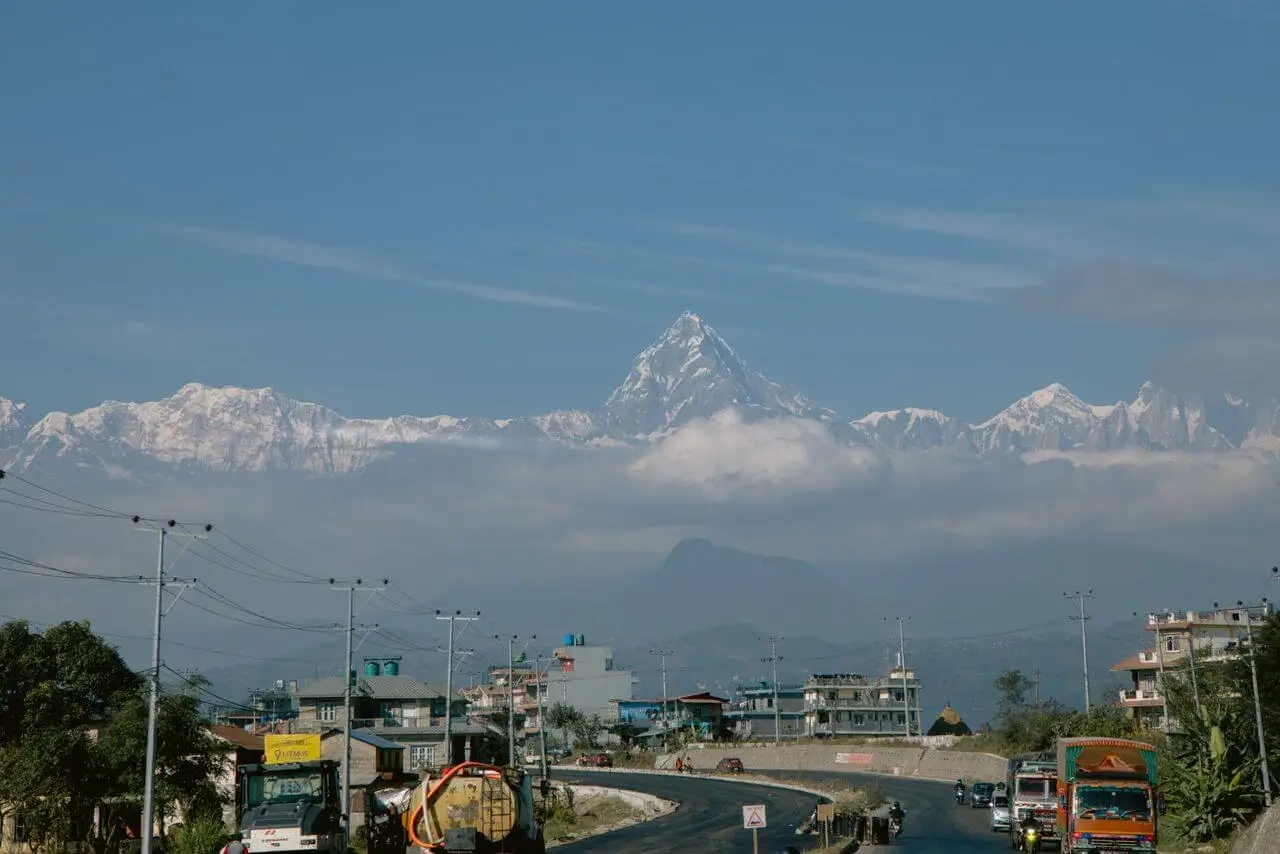 planning a solo female travel on kathmandu-pokhara route can use some tips for smooth trouble free trip